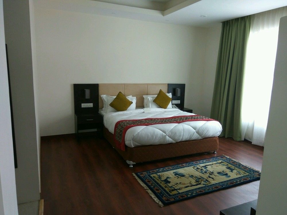 Summit Denzong Hotel & Spa Gangtok Exterior photo