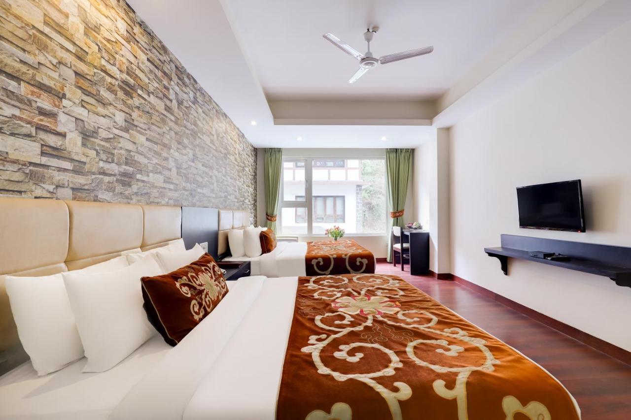 Summit Denzong Hotel & Spa Gangtok Exterior photo