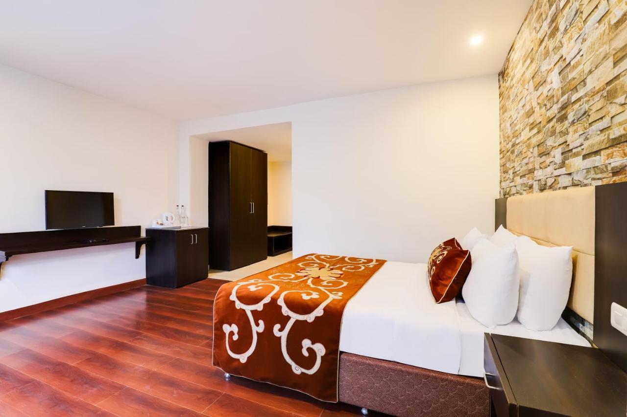 Summit Denzong Hotel & Spa Gangtok Exterior photo