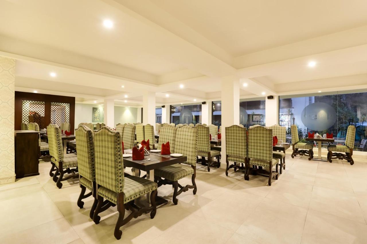 Summit Denzong Hotel & Spa Gangtok Exterior photo